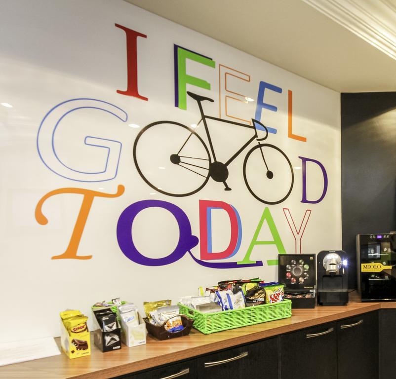 Ibis Styles Guyancourt Versailles Εξωτερικό φωτογραφία