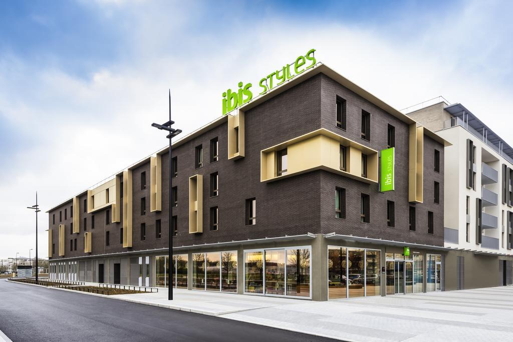 Ibis Styles Guyancourt Versailles Εξωτερικό φωτογραφία