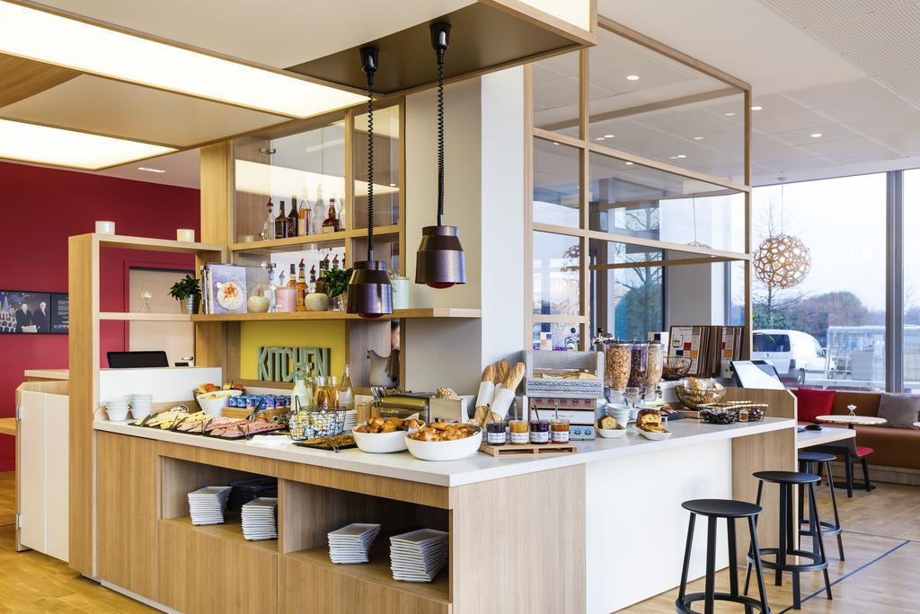 Ibis Styles Guyancourt Versailles Εξωτερικό φωτογραφία